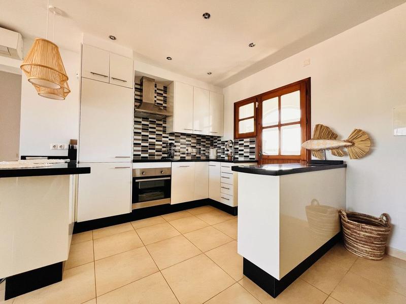 Foto 36800104-e68a-4cfd-8cad-6e8cd643f6e5. Affitto attico con riscaldamento piscina in El Faro de Calaburra - Chaparral Mijas