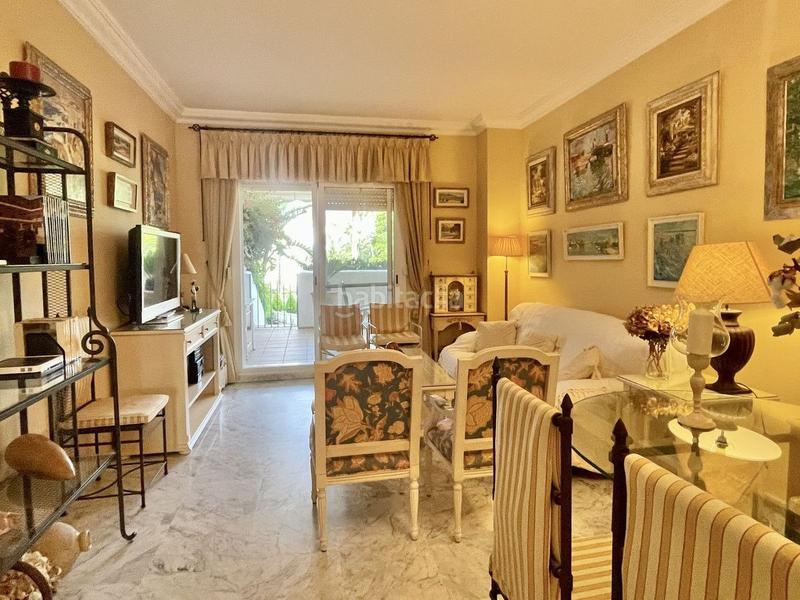 Foto 87d68f2d-28fa-44ef-9c16-e6f2e471e6bd. Miete appartement mit heizung pool in La Carolina - Guadalpín Marbella