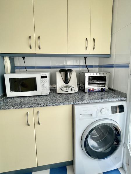 Foto ebdb9aaa-9d50-40f2-9625-94d6c457e8ca. Miete appartement mit heizung pool in La Carolina - Guadalpín Marbella
