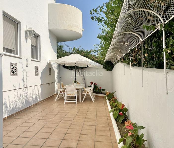Foto f8d1af42-35b5-4c72-a689-208b00e007d1. Miete appartement mit heizung pool in La Carolina - Guadalpín Marbella
