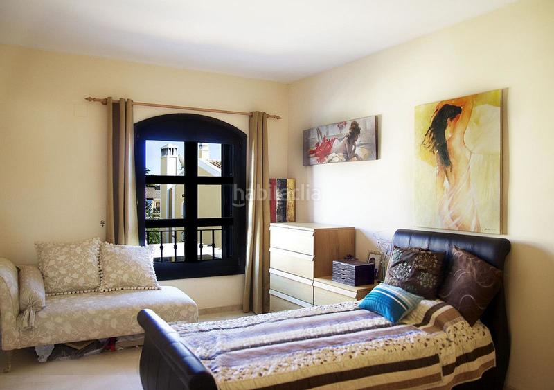 Foto 322f63d9-2e28-4645-b1e5-ef5976d96577. Miete reihenhaus mit heizung pool in Guadalmina Alta Marbella