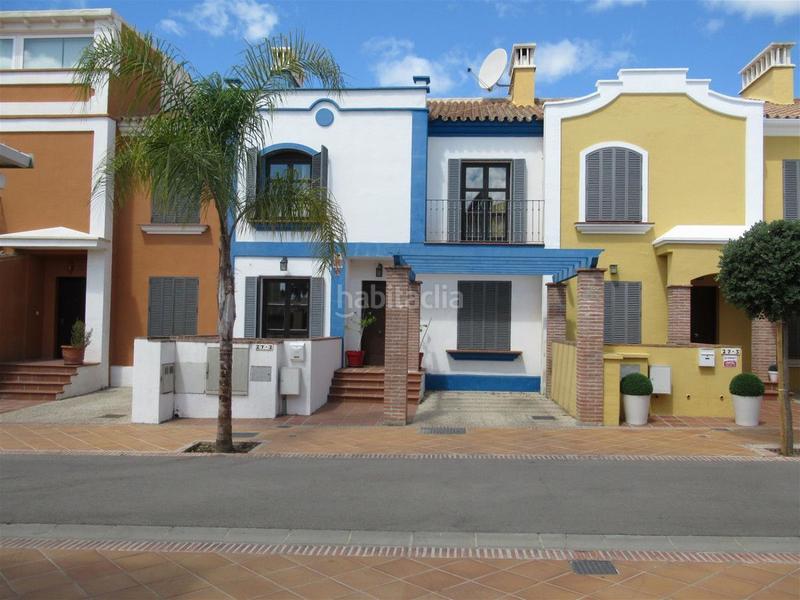 Foto fb559ec2-5436-4fb1-bc91-8380f0f20f1f. Miete reihenhaus mit heizung pool in Guadalmina Alta Marbella