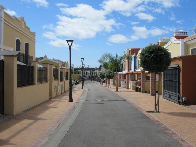 Foto fe04e97e-4a7e-49a4-9654-30eb2a980935. Miete reihenhaus mit heizung pool in Guadalmina Alta Marbella