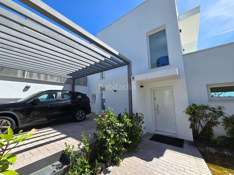 Foto 1539de87-91d7-42d2-b444-6a03272e1459. Chalet mit heizung pool in Torreblanca del Sol Fuengirola