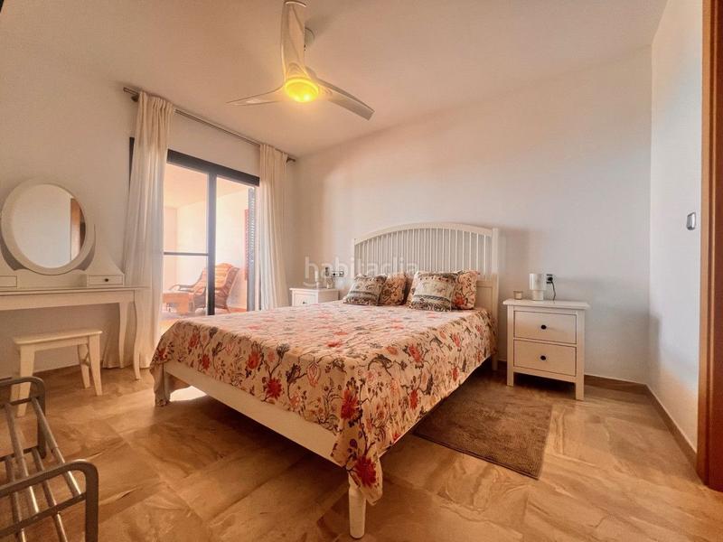 Foto f1b3f079-7cfc-4eb1-b3db-9c458f68609f. Alquiler apartamento estupendo apartamento en doña julia, costa en Casares