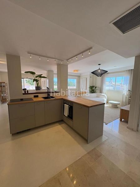 Foto 2011197c-5de0-4193-84f1-e85c6dca62bc. Àtic amb calefacció piscina a Río Real Marbella