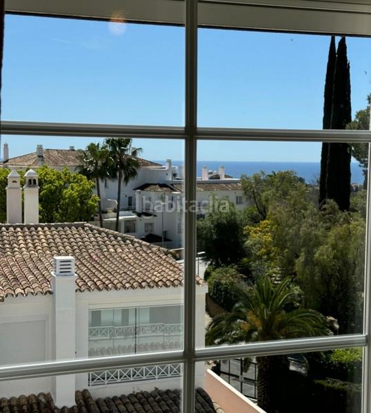 Foto f883ac14-2a95-460b-a106-31b05037fb0d. Àtic amb calefacció piscina a Río Real Marbella