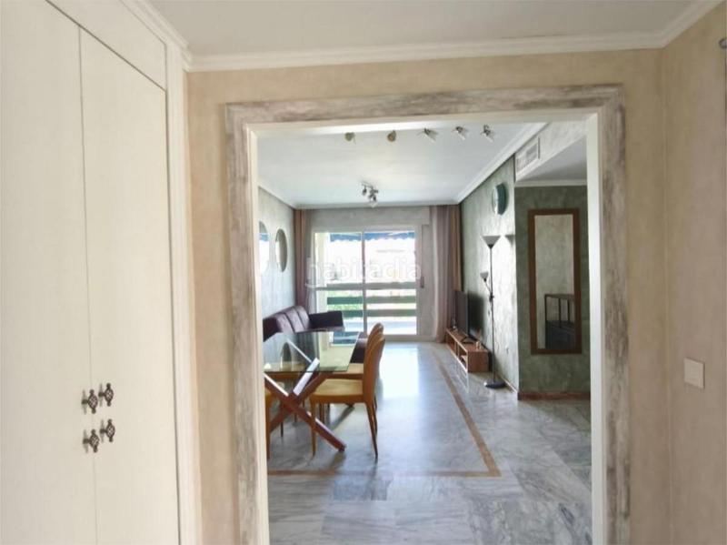 Foto ccdaaf8e-848e-4e74-91ba-299144cf953e. Piccolo appartamento con riscaldamento piscina in Marbella