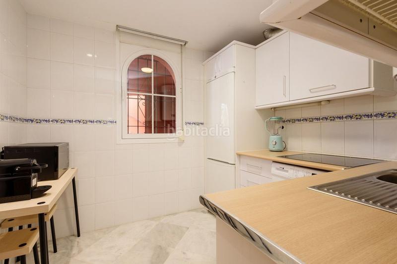 Foto bd3910cf-18d7-4278-bd6d-06cc38565c94. Location appartement avec chauffage piscine dans Costabella Marbella