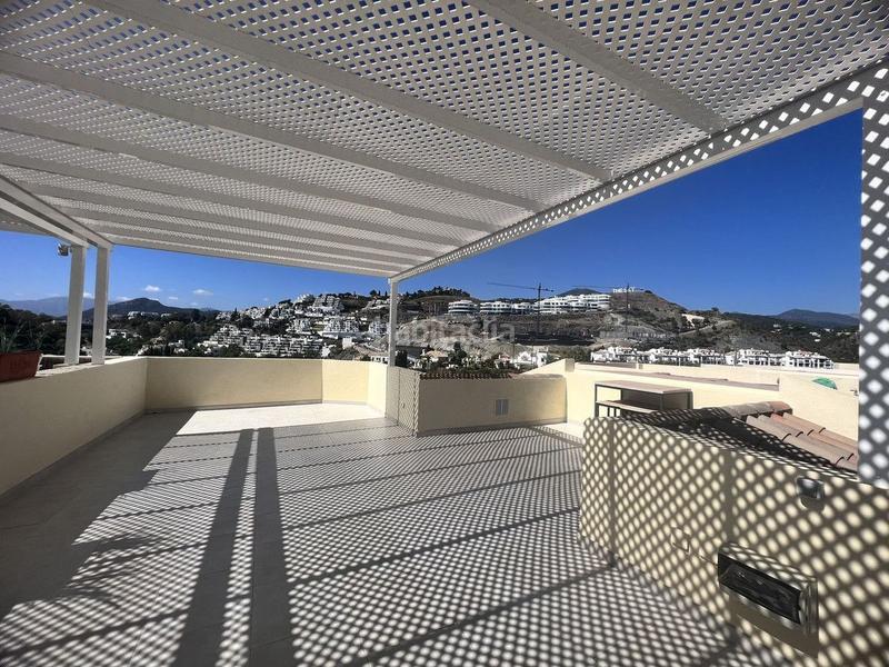 Foto bf4c5ad0-65ec-4fcc-8803-ed19bd730e87. Affitto attico con riscaldamento piscina in La Quinta Benahavís