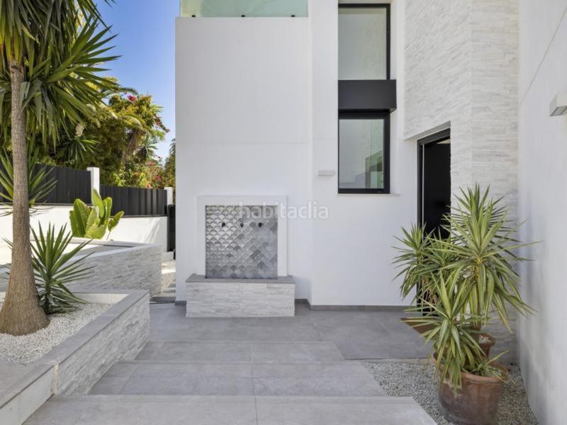 Foto 1e914224-397e-4969-8aa6-23f13a8c502a. Chalet mit heizung pool in Marbesa Marbella