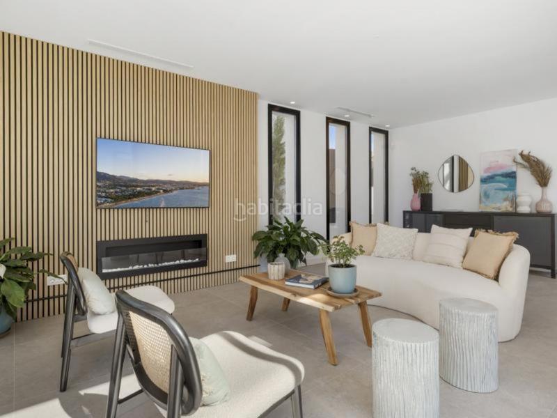 Foto 2765c3ac-b1a0-474d-97e6-04a978b7f75a. Chalet mit heizung pool in Marbesa Marbella