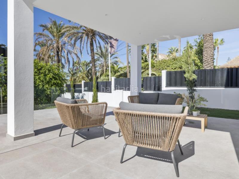 Foto 37d3a83a-929e-42dd-9a91-eeae212f1b7e. Chalet mit heizung pool in Marbesa Marbella