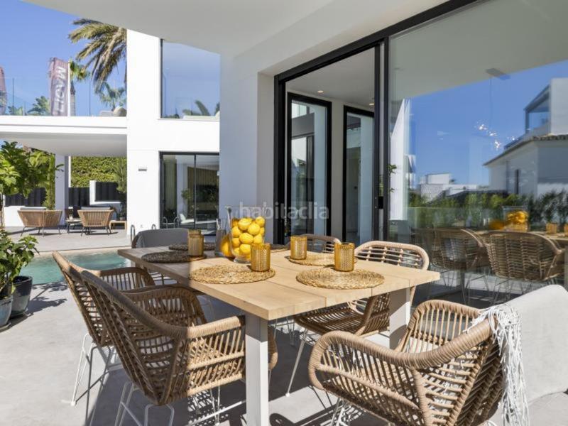 Foto 556dfa15-2ea2-480c-806e-a51ea1f1ed78. Chalet mit heizung pool in Marbesa Marbella