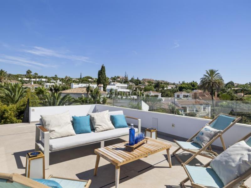 Foto 66594582-d6c3-4f5e-bb56-02059e97b6c3. Chalet mit heizung pool in Marbesa Marbella