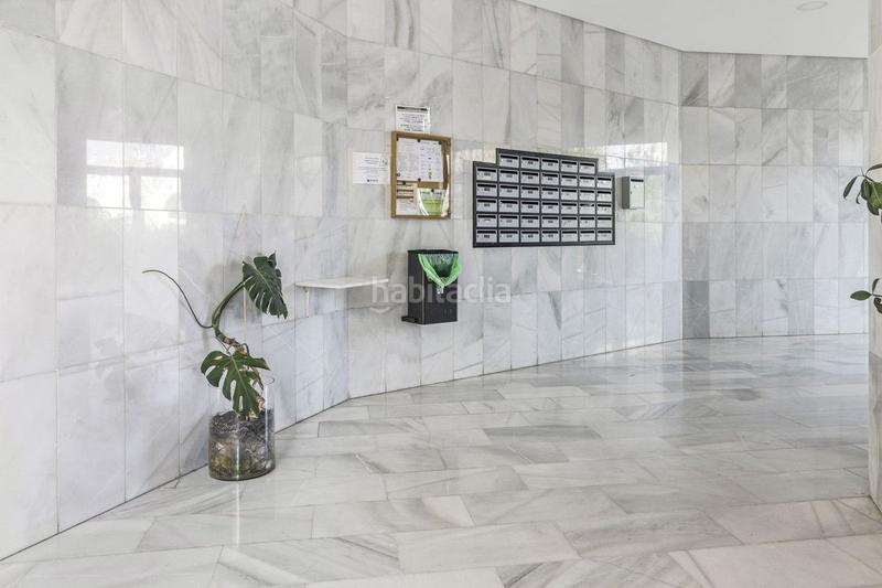 Foto 52cbfbd7-95e8-40c9-8f99-c604963a58ae. Lloguer apartament amb calefacció piscina a puerto de Estepona Estepona