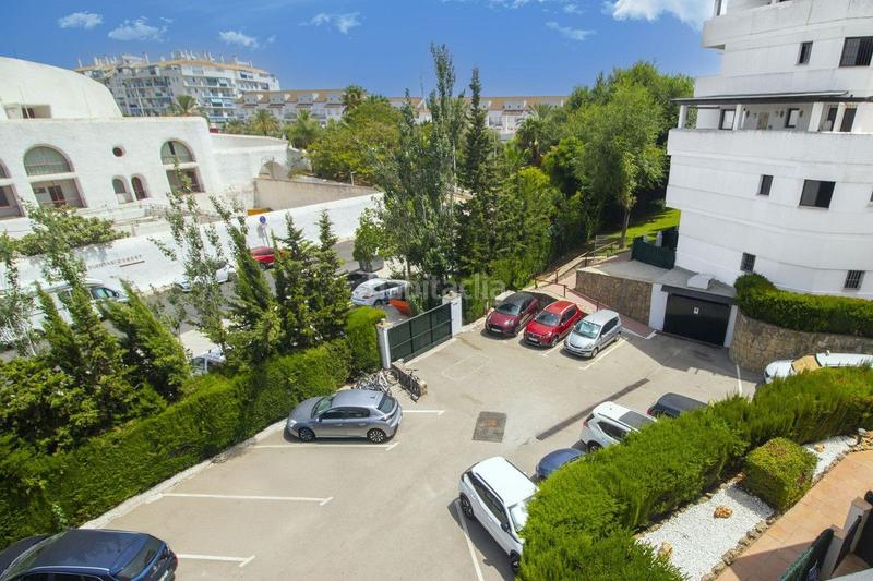 Foto 082ec554-aeef-42f3-ba1c-030c49119a41. Location appartement avec chauffage piscine dans puerto de Estepona Estepona
