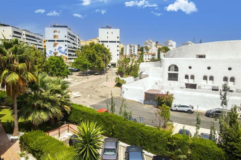 Foto 6ac128a2-76c5-42b7-b9bc-95af35adc419. Location appartement avec chauffage piscine dans puerto de Estepona Estepona