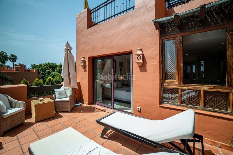 Foto d764bc9f-60b9-466e-bc45-c4a407dba40f. Alquiler casa adosada fantástica casa adosada en milla de oro, en Marbella