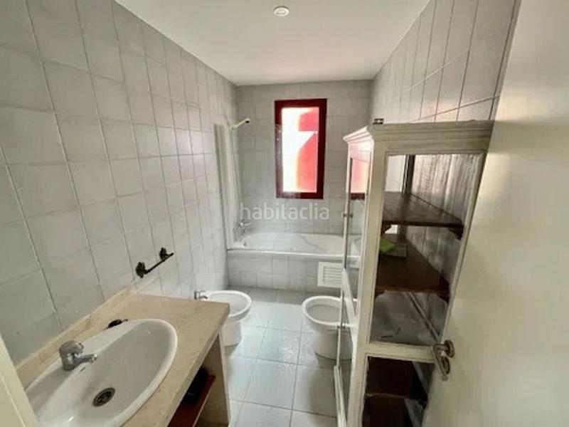 Foto 4490e5ba-c4bb-480b-8c25-ffcfb6e19205. Rent penthouse with heating pool in bahía de Casares Casares