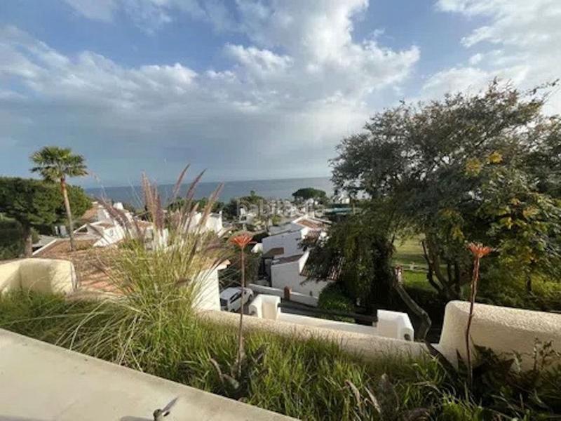 Foto 4771b86b-fa7e-4f57-8174-b0e406f940f1. Rent penthouse with heating pool in bahía de Casares Casares