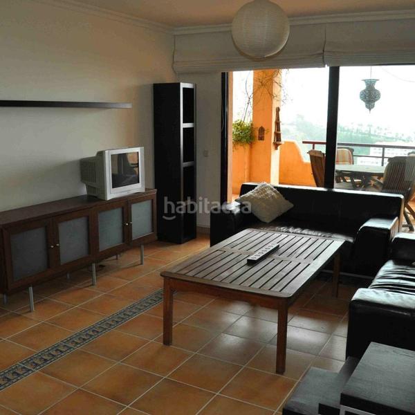 Foto 2987f8ee-2535-4f1f-8614-9092ecbae554. Lloguer apartament amb calefacció piscina a Calahonda Mijas