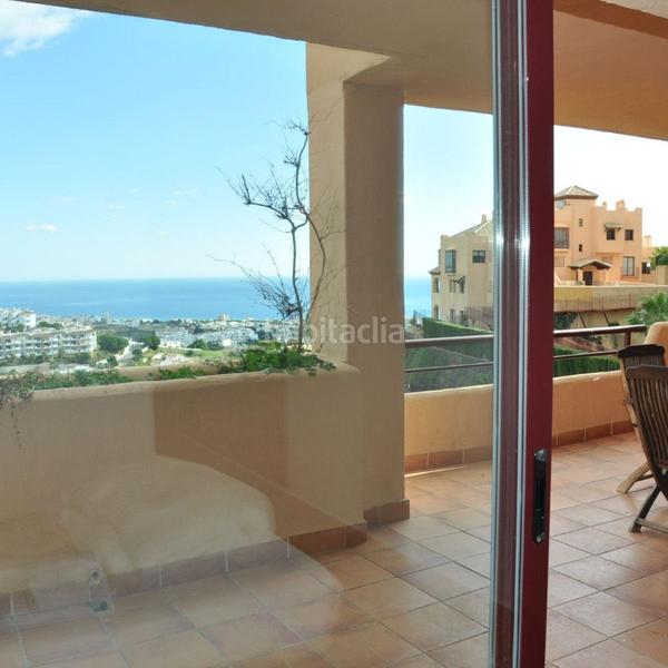 Foto e30ed7d0-be70-4296-aaf6-7254b80825a4. Lloguer apartament amb calefacció piscina a Calahonda Mijas