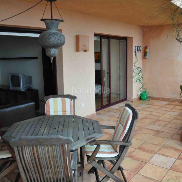 Foto 4e2b711b-7764-4a43-9ea3-19c570d244bf. Rent apartment with heating pool in Calahonda Mijas