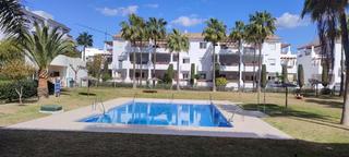 Apartament a La Concha - Resina Golf. Estupendo apartamento en la resina, estepona