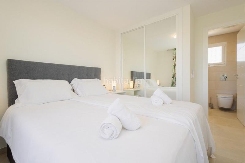 Foto 8b6a9762-455b-41c7-ac99-1dc1b9cbe6ce. Miete appartement mit heizung pool in El Faro de Calaburra - Chaparral Mijas