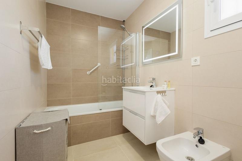 Foto dbcfccb7-5c96-4519-b5b0-ad083e3ca1d5. Rent apartment with heating pool in El Faro de Calaburra - Chaparral Mijas