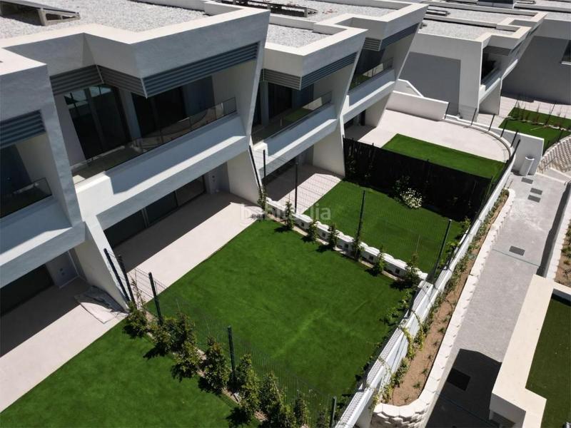 Foto 1bddd974-3f68-4320-877b-8c9195f7e981. Casa adossada amb calefacció piscina a El Faro de Calaburra - Chaparral Mijas