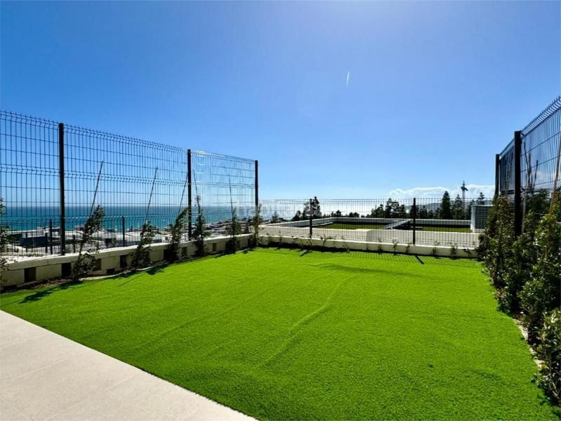 Foto 1f7f765a-b981-4fed-92cf-5a1164450dbe. Casa adossada amb calefacció piscina a El Faro de Calaburra - Chaparral Mijas