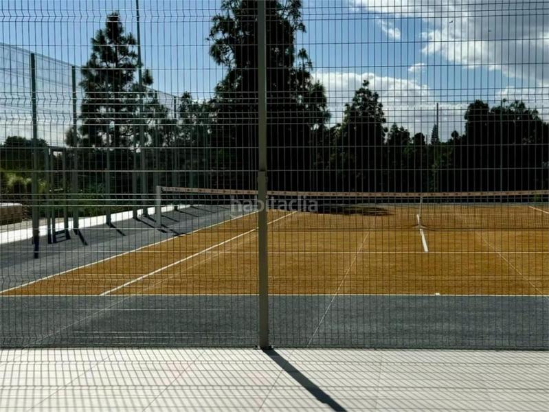 Foto b8989fd0-f63b-4bd7-b261-278dd87b4d5d. Casa adossada amb calefacció piscina a El Faro de Calaburra - Chaparral Mijas