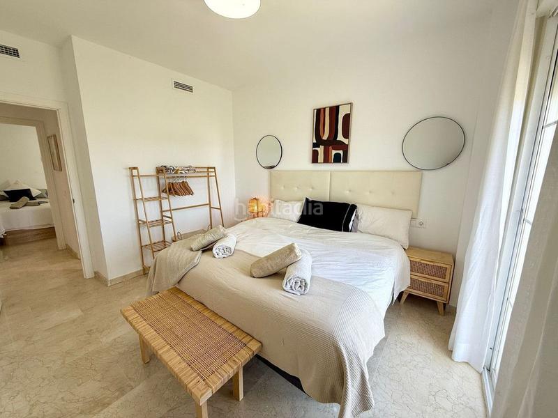 Foto 0bd69f4e-2a24-459a-8e79-e5c587acb330. Rent penthouse with heating pool in Chullera Manilva