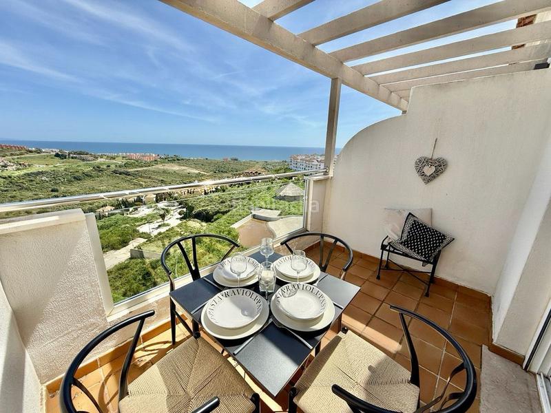 Foto 951e331c-cbb2-4e67-a46a-929addc32336. Rent penthouse with heating pool in Chullera Manilva