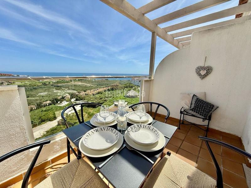 Foto d57b6094-c44c-4c1f-921c-e74e2025e062. Rent penthouse with heating pool in Chullera Manilva