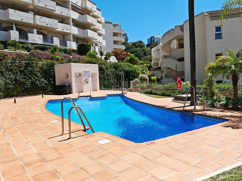 Foto 828863f6-048a-4e71-b475-f497d53294b9. Lloguer apartament amb calefacció piscina a Elviria Marbella
