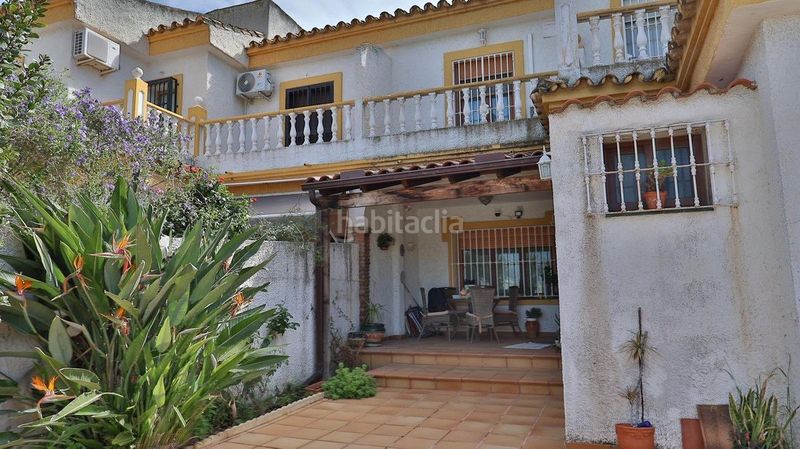 Foto 67e996cb-57da-4f44-8b6c-8e2a728b6226. Casa adossada amb calefacció piscina a Guadalmar Málaga