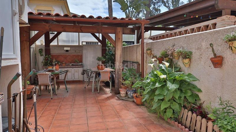 Foto c0badd78-2c36-4b81-8c69-9f88c655cf40. Casa adossada amb calefacció piscina a Guadalmar Málaga