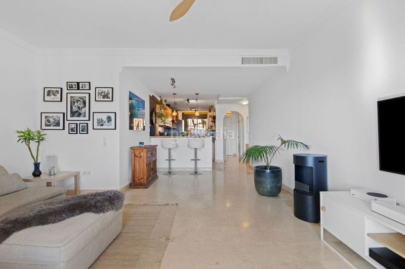 Foto c73f535c-a8af-45ad-a188-b8ac05eb3640. Apartament amb calefacció piscina a Santa María Marbella