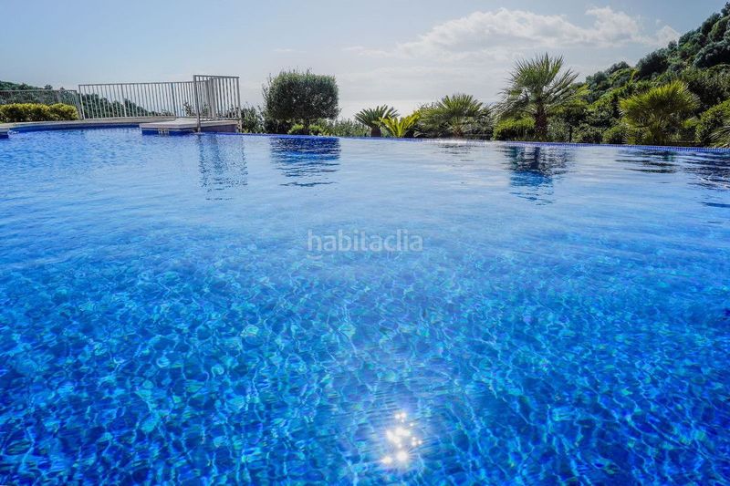 Foto c7888eff-1d5a-4d05-8ca1-37a834878f4a. Àtic amb calefacció piscina a Alto de los Monteros Marbella