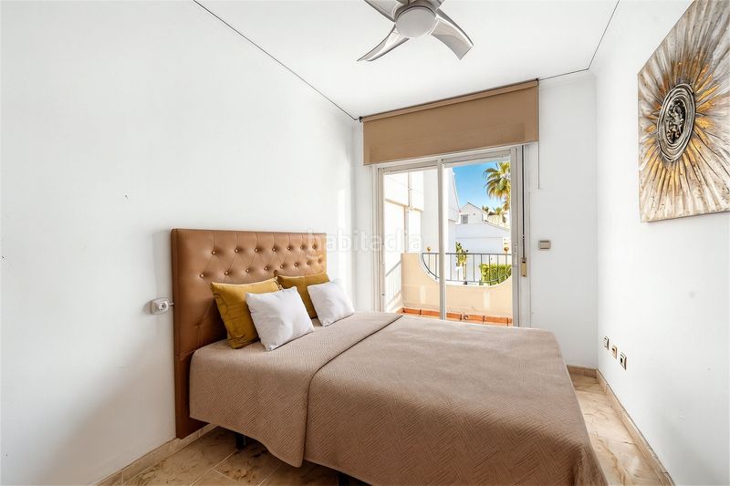 Foto ee79e82b-3a7c-4e4a-b689-c4bc0fed8678. Casa adossada amb calefacció piscina a Costabella Marbella
