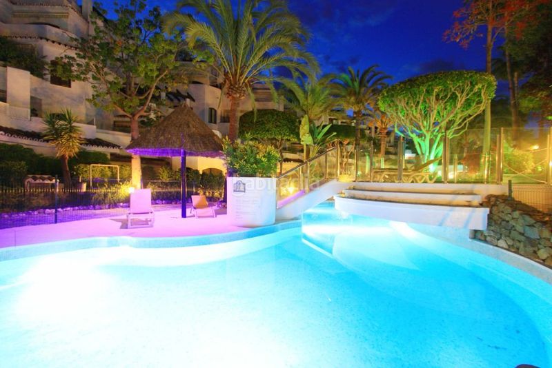 Foto 46fa6603-376a-4f6c-bd02-c6b75f37fc1e. Àtic amb calefacció piscina a Real de Zaragoza Marbella