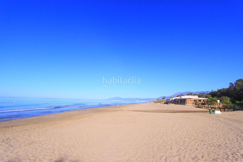 Foto 72224443-43ac-4887-8856-6ac853850b4c. Àtic amb calefacció piscina a Real de Zaragoza Marbella