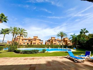 Lloguer Apartament a Benatalaya. Estupendo apartamento en atalaya, estepona