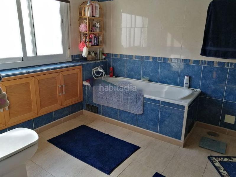 Foto 4f080d65-4e12-406c-b641-3adf508d3fab. Semi detached house with heating pool in Los Llanos Estepona
