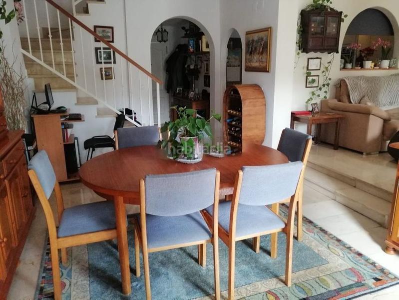 Foto 8c29e8a7-b4fe-4dfe-82b8-8dda1720dd22. Semi detached house with heating pool in Los Llanos Estepona
