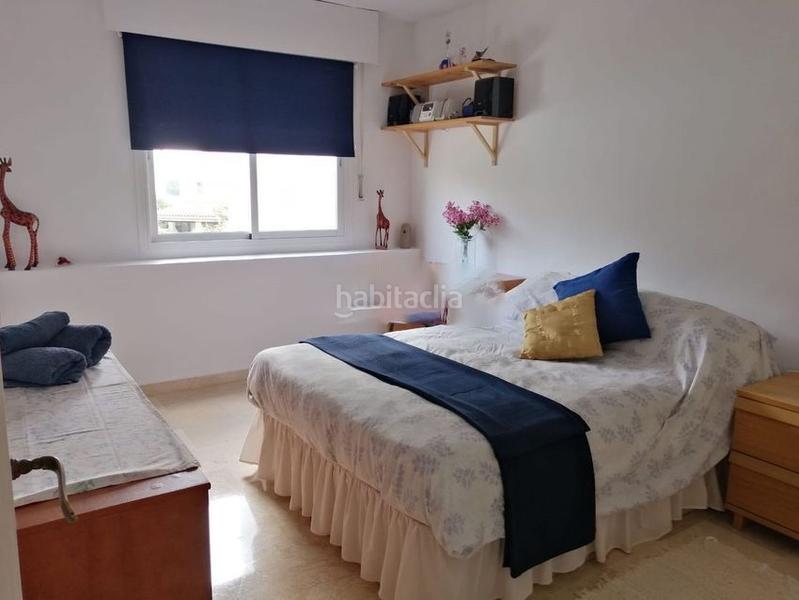 Foto 9532a401-e04a-4722-a5d3-ad78a732ed28. Semi detached house with heating pool in Los Llanos Estepona