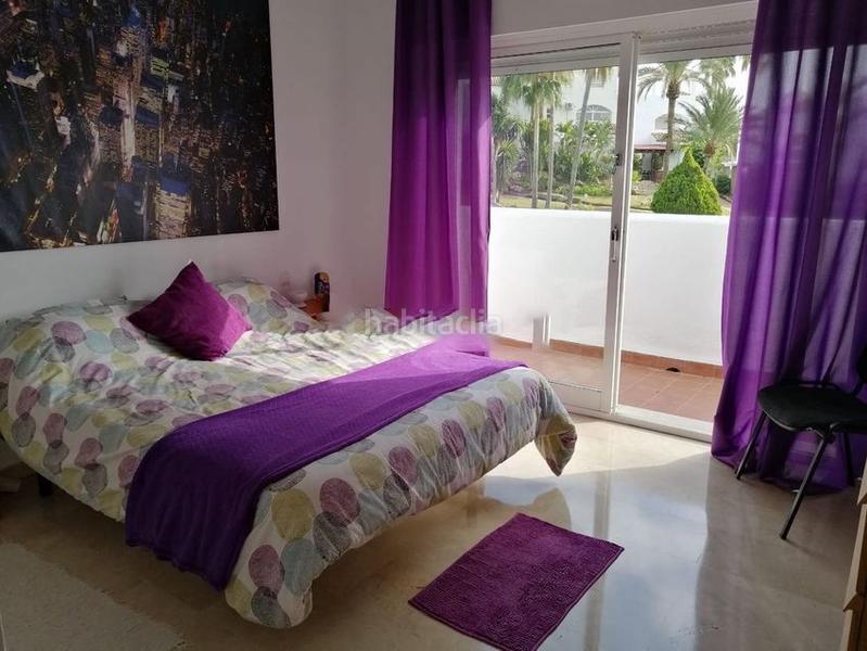 Foto 9ffcee13-6621-438c-b196-9547cba5943f. Semi detached house with heating pool in Los Llanos Estepona